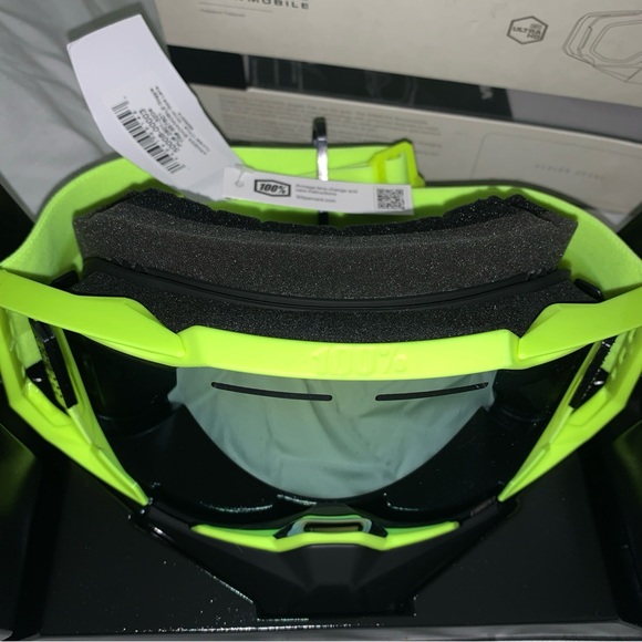 ARMEGA Snowmobile Goggles - Picture 2 of 9